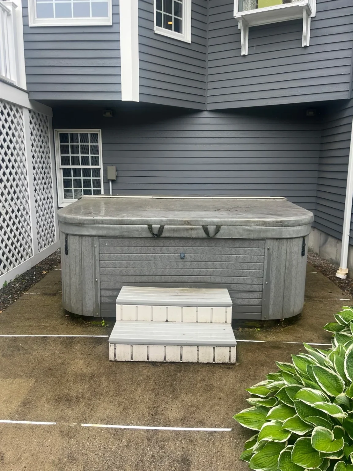 Hot Tub Removal service image