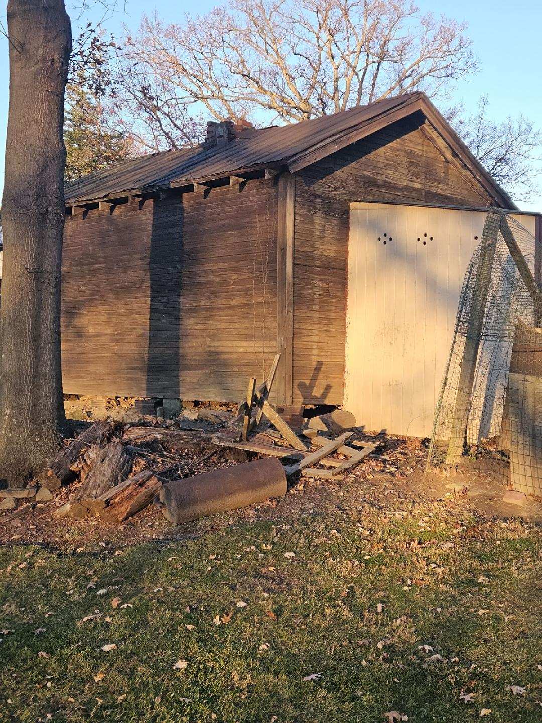 Barn Removal & Cleanout process image